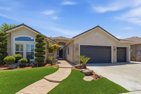 6105 W Los Altos, Fresno, CA 93722