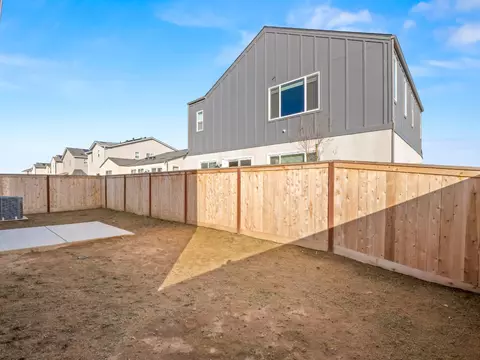 Exterior - 4071 Braden Rd, Madera, CA 93636 photo 5 of 7