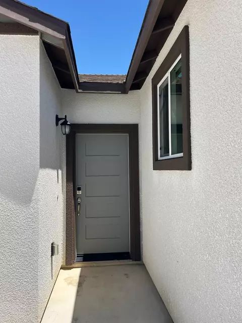 Other - 929 W 6th St #2, Merced, CA 95341 photo 2 of 2