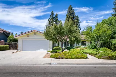 4138 W Paul Ave, Fresno, CA 93722