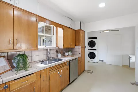 Other - 445 E Princeton Ave, Fresno, CA 93704 photo 5 of 9