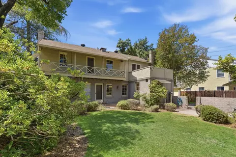 Exterior - 445 E Princeton Ave, Fresno, CA 93704 photo 7 of 13