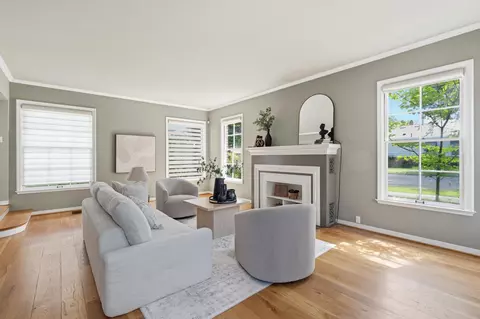 Living - 445 E Princeton Ave, Fresno, CA 93704 photo 3 of 5