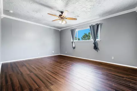 857 Los Altos Ave, Clovis, CA 93612 photo 28