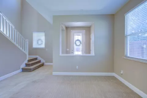Living - 485 Windmill Ct, Atwater, CA 95301 photo 1 of 8