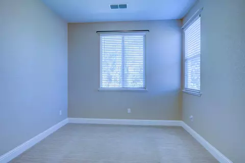 Bedroom - 485 Windmill Ct, Atwater, CA 95301 photo 1 of 9