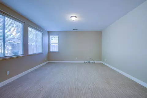 Living - 485 Windmill Ct, Atwater, CA 95301 photo 6 of 8