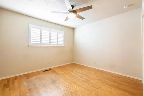 61 W Rall, Clovis, CA 93612 photo 17