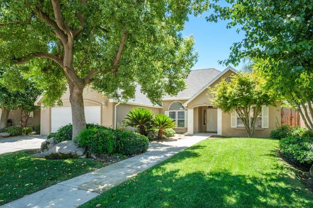 2370 Skansen St, Kingsburg, CA 93631
