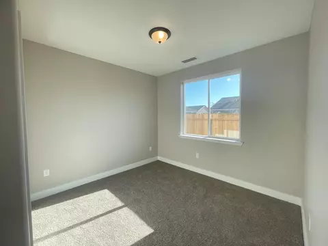 16219 W Sunset Ave, Kerman, CA 93630 photo 7