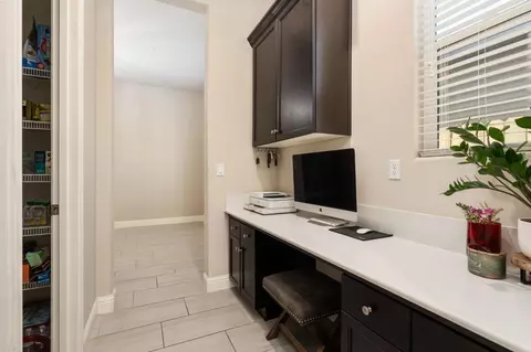 Entry Way - 3283 Soledad Ave, Clovis, CA 93619 photo 8 of 10