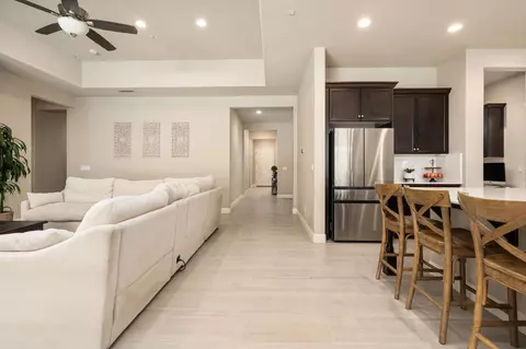 Entry Way - 3283 Soledad Ave, Clovis, CA 93619 photo 5 of 10