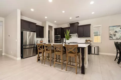 Kitchen - 3283 Soledad Ave, Clovis, CA 93619 photo 1 of 6