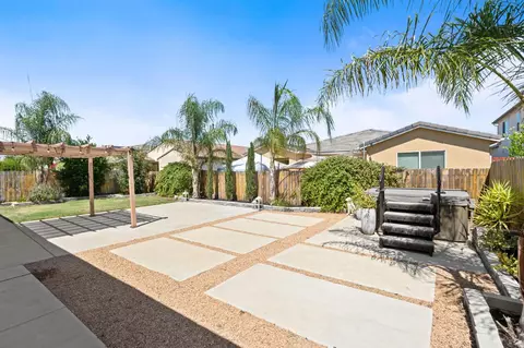 Exterior - 3283 Soledad Ave, Clovis, CA 93619 photo 4 of 12