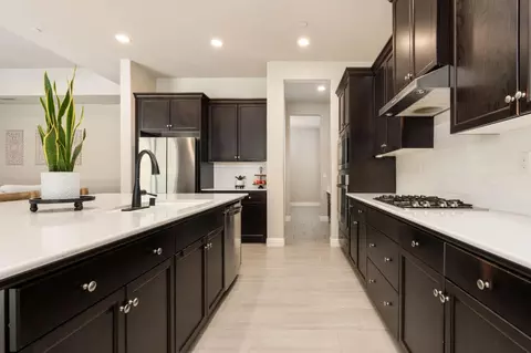 Kitchen - 3283 Soledad Ave, Clovis, CA 93619 photo 6 of 6