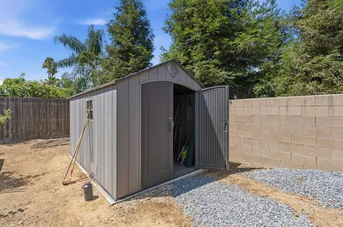 2038 Austin Ave, Clovis, CA 93611 photo 30