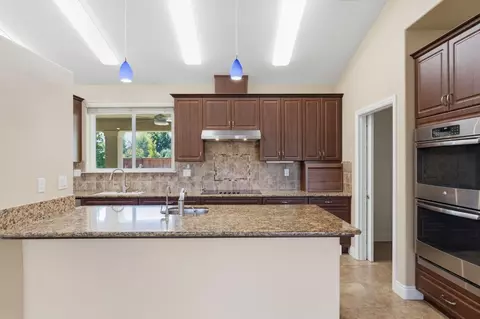 2038 Austin Ave, Clovis, CA 93611 photo 14