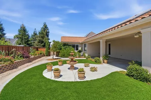 2038 Austin Ave, Clovis, CA 93611 photo 28