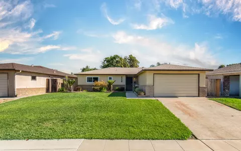 3056 W Acacia Ave, Fresno, CA 93722