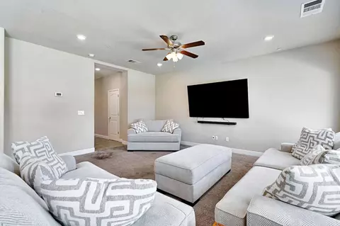 Living - 3885 Alamos Ave, Clovis, CA 93619 photo 1 of 2