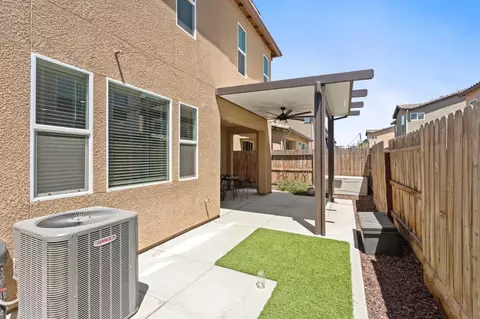 972 Winchell Way W, Madera, CA 93636 photo 29