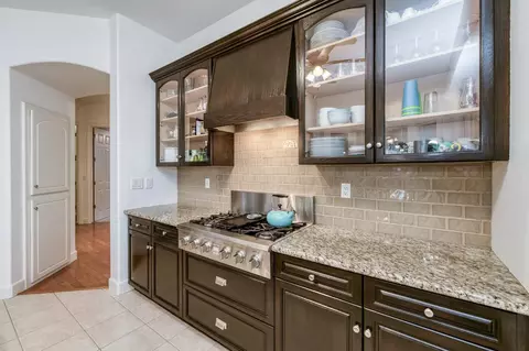 Kitchen - 73 W Houston Ave, Clovis, CA 93611 photo 5 of 7