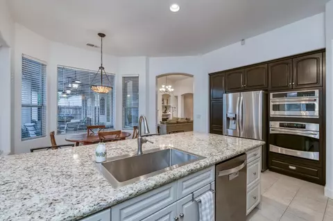 Kitchen - 73 W Houston Ave, Clovis, CA 93611 photo 6 of 7