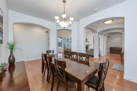 Dining - 73 W Houston Ave, Clovis, CA 93611 photo 3 of 3