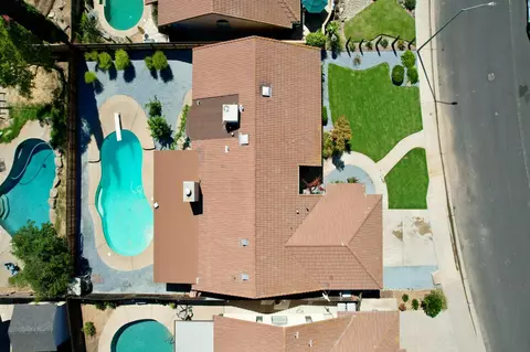 View/Area - 2042 Sample Ave, Clovis, CA 93611 photo 1 of 2