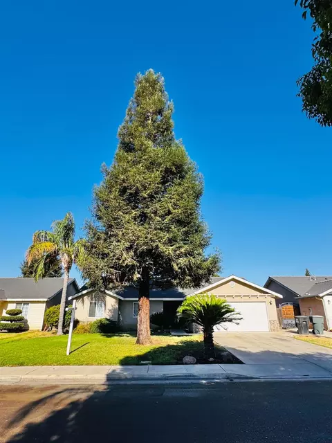 1009 S Elverta S, Visalia, CA 93292
