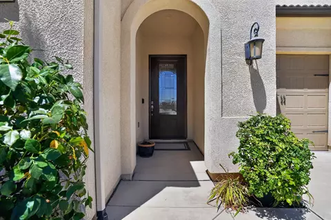 3586 Junipero Ave, Clovis, CA 93619 photo 3