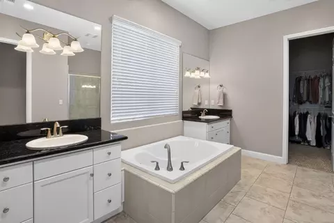 3586 Junipero Ave, Clovis, CA 93619 photo 19