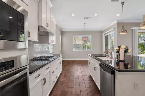 3586 Junipero Ave, Clovis, CA 93619 photo 4