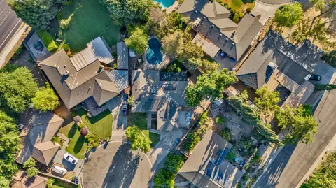 View/Area - 543 Autumn Ct, Madera, CA 93637 photo 1 of 2