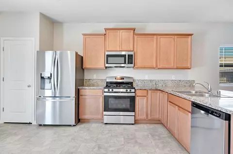 Kitchen - 3529 Nile St, Madera, CA 93637 photo 2 of 3
