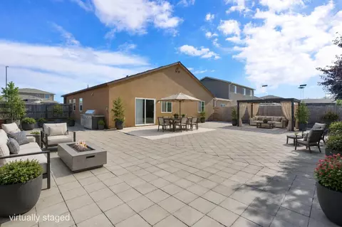 Exterior - 3529 Nile St, Madera, CA 93637 photo 3 of 7