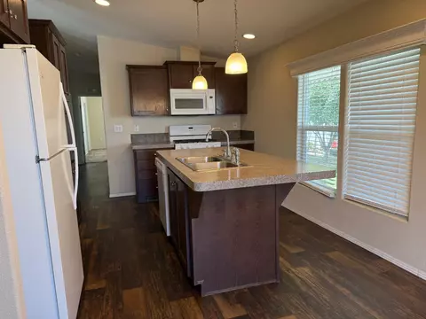 1218 E Cleveland Ave #SP 63, Madera, CA 93638 photo 8