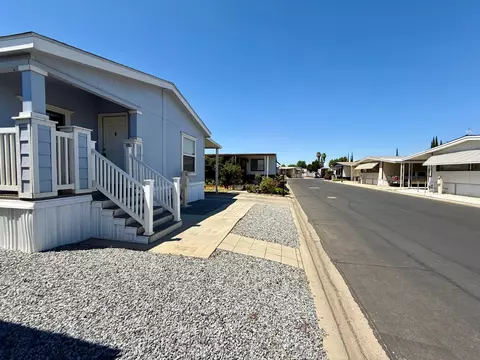 1218 E Cleveland Ave #SP 63, Madera, CA 93638 photo 56
