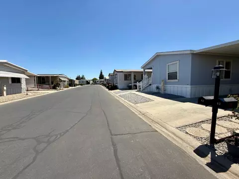 1218 E Cleveland Ave #SP 63, Madera, CA 93638 photo 55