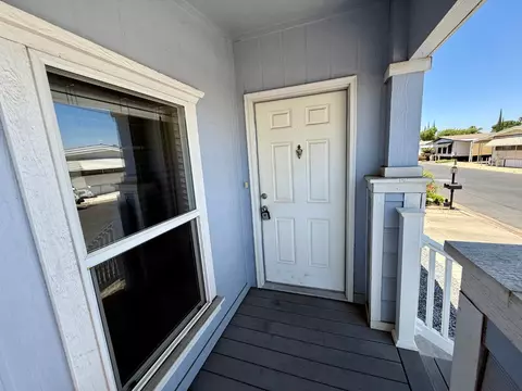 1218 E Cleveland Ave #SP 63, Madera, CA 93638 photo 2
