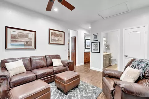Living - 2956 Griffith Ave, Clovis, CA 93611 photo 4 of 4
