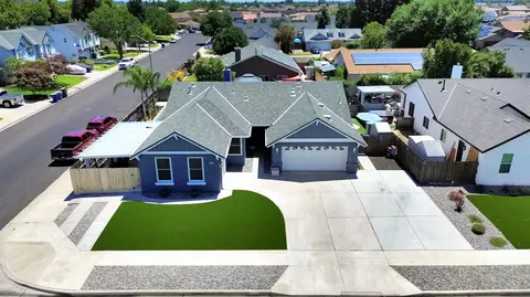 View/Area - 2956 Griffith Ave, Clovis, CA 93611 photo 2 of 12