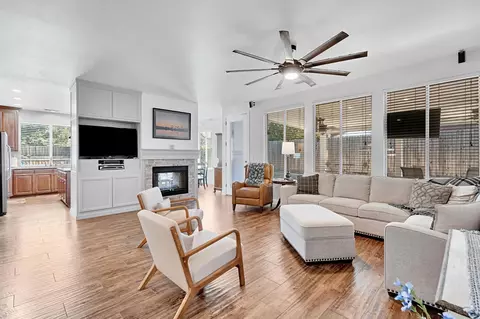 Living - 2956 Griffith Ave, Clovis, CA 93611 photo 1 of 4