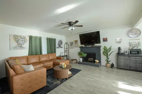 3061 Cindy Ave, Clovis, CA 93612 photo 5
