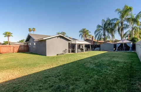 3061 Cindy Ave, Clovis, CA 93612 photo 18