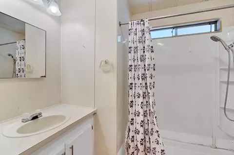 1218 E Cleveland Ave #161, Madera, CA 93638 photo 14