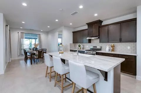 Kitchen - 1010 Horizon Dr, Madera, CA 93636 photo 2 of 5
