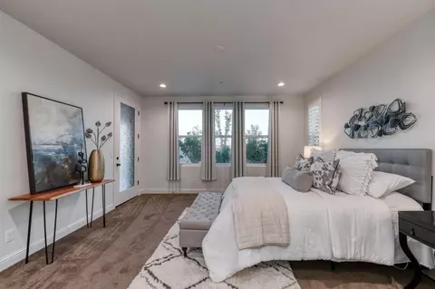 Bedroom - 1010 Horizon Dr, Madera, CA 93636 photo 2 of 5