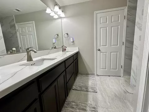 1271 Marc Ave, Fowler, CA 93625 photo 23