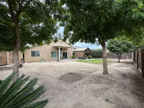 1271 Marc Ave, Fowler, CA 93625 photo 29